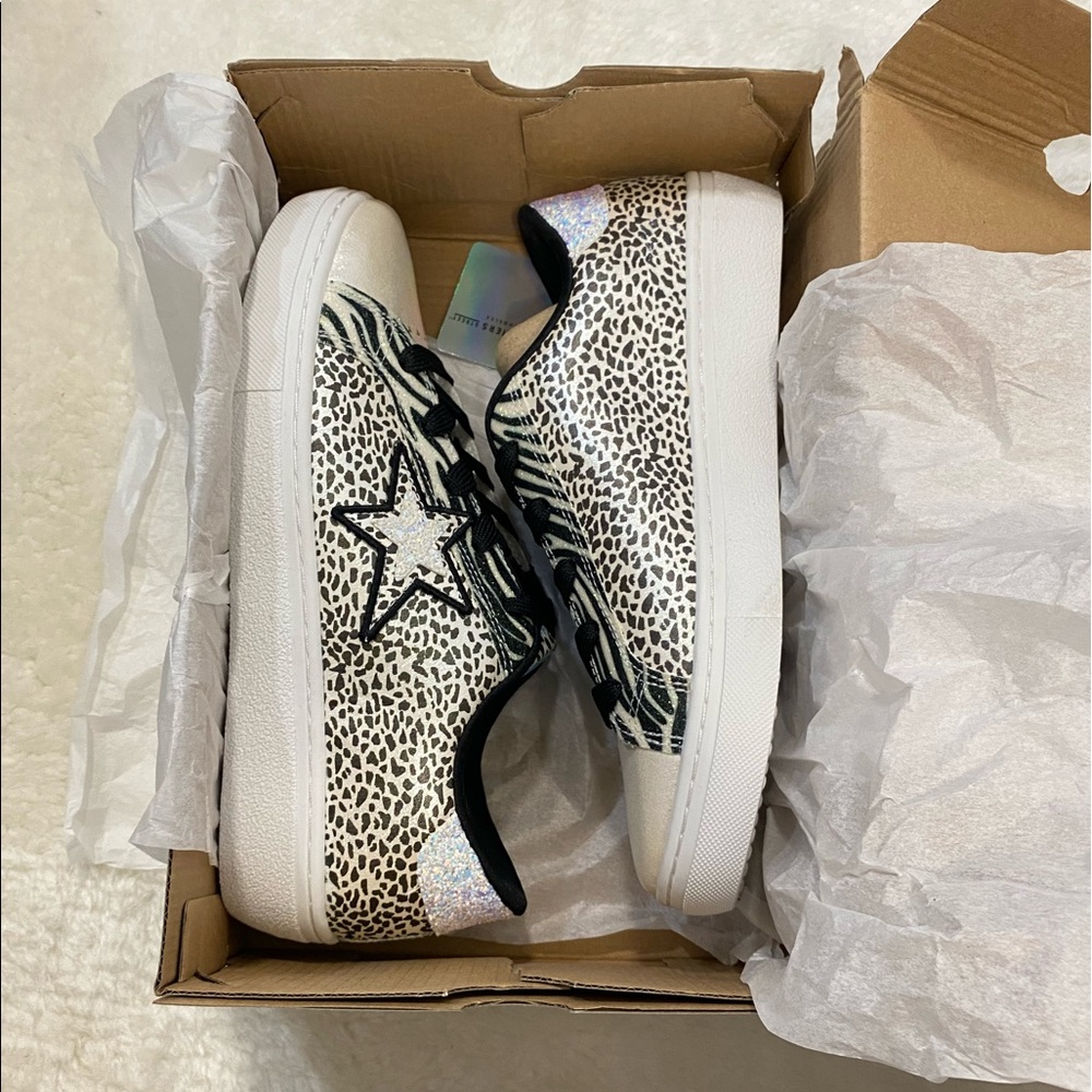 Skechers Girls Goldie Animal Sneakers